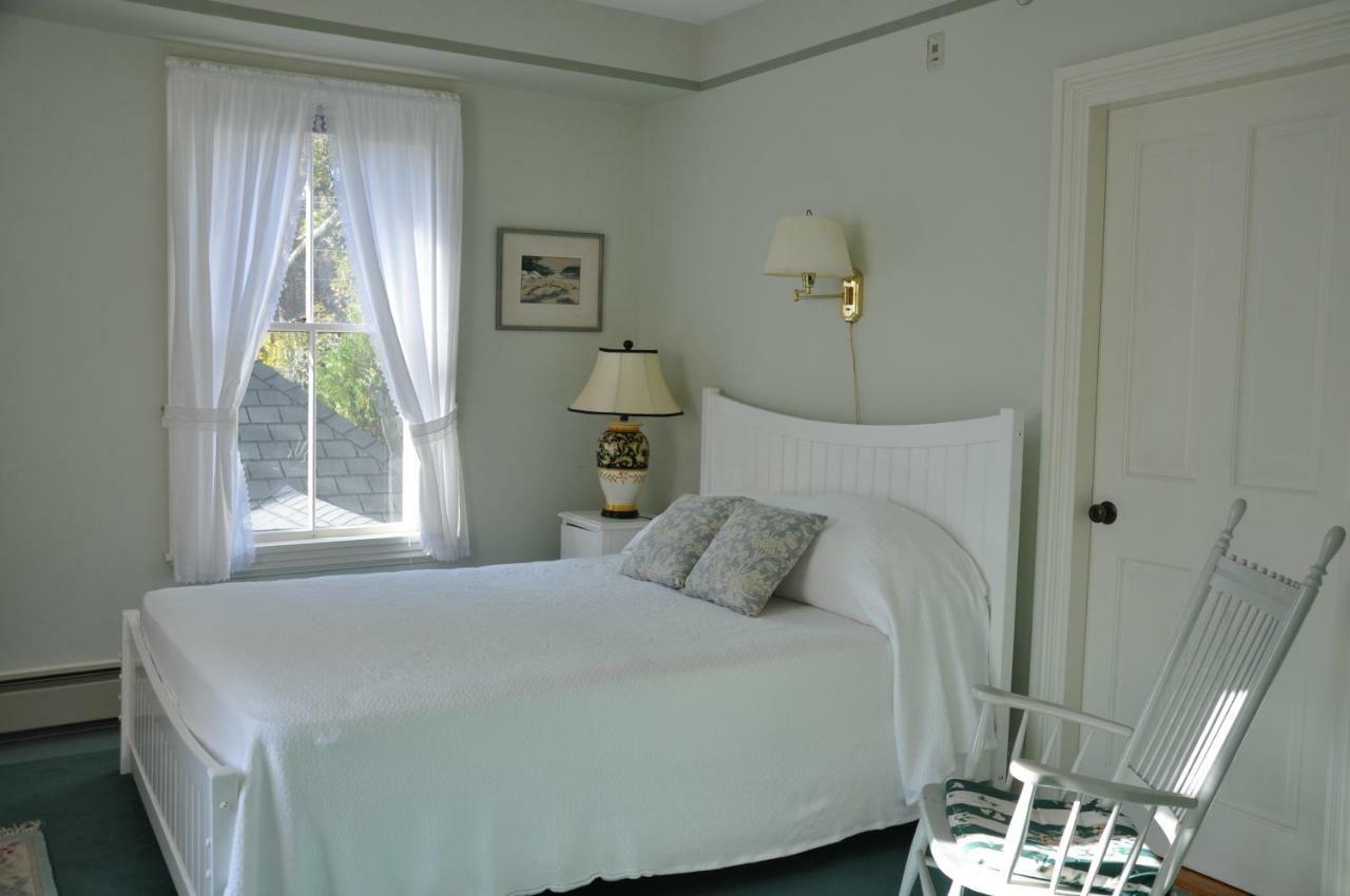 The Claremont Hotel Southwest Harbor Bagian luar foto