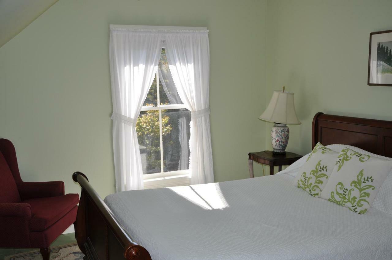 The Claremont Hotel Southwest Harbor Bagian luar foto